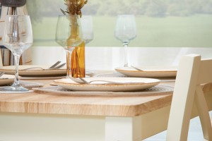 Willow-classic-dining-3