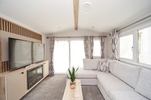 Sunburst-lounge-1